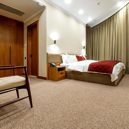 Mardan Hotel Shymkent Ngoại thất bức ảnh