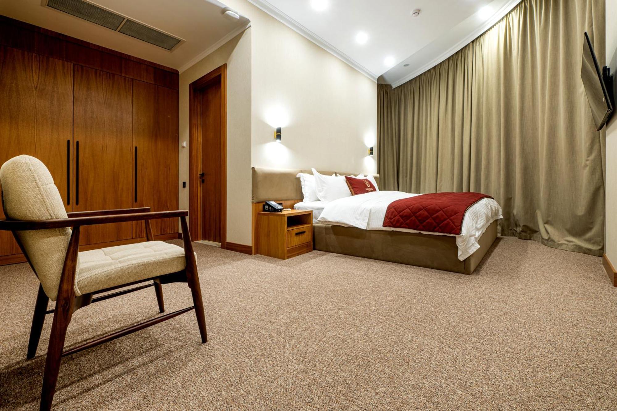 Mardan Hotel Shymkent Ngoại thất bức ảnh