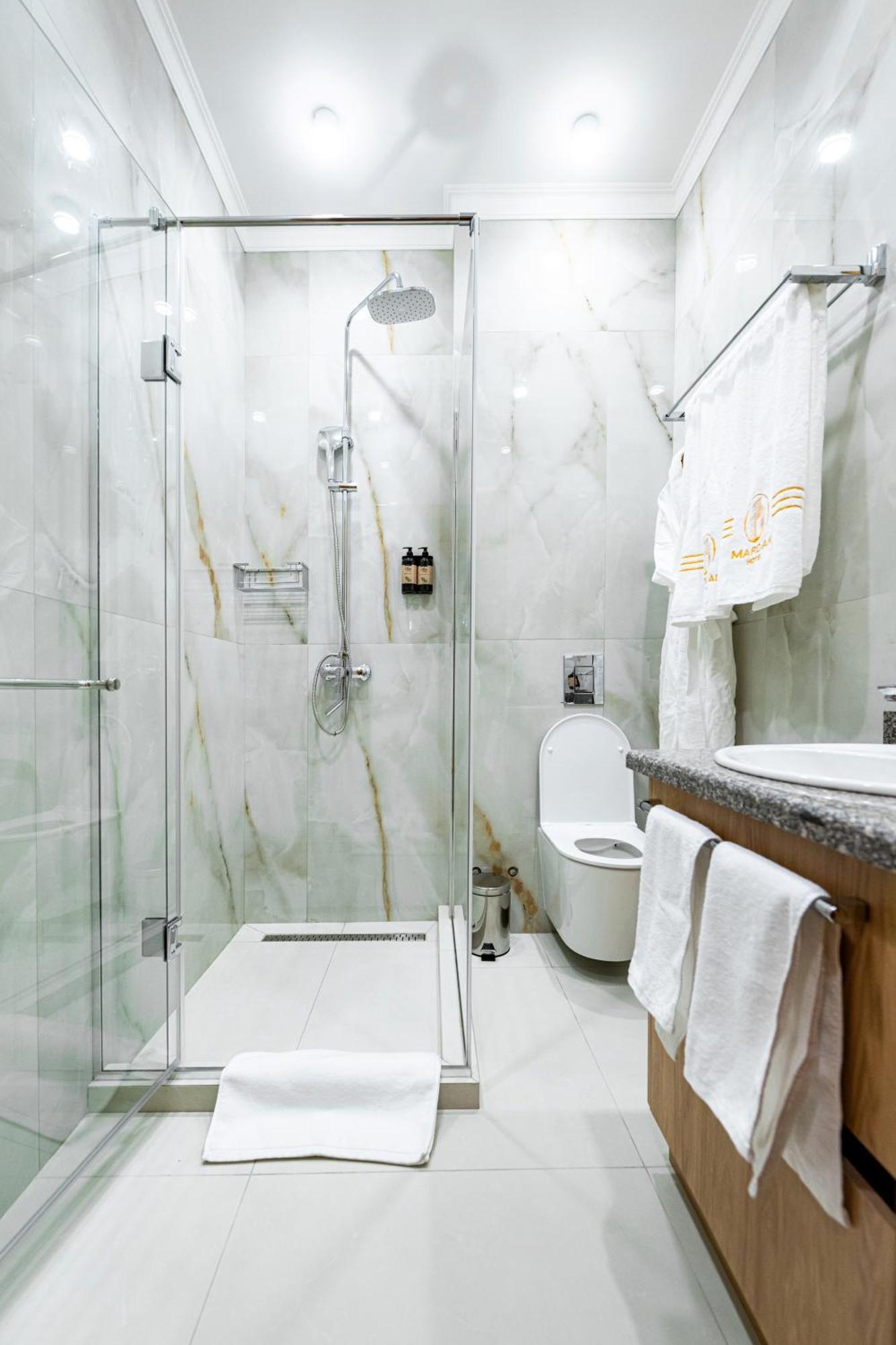 Mardan Hotel Shymkent Ngoại thất bức ảnh