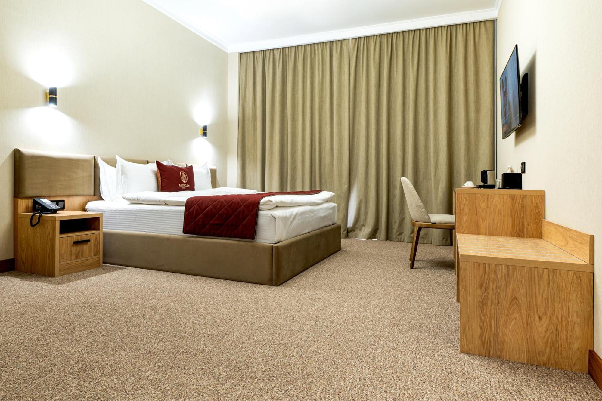 Mardan Hotel Shymkent Ngoại thất bức ảnh